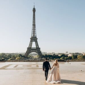 Read more about the article Discovering the Hidden Gems of Paris